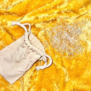 🤩 5 FOR $15 NWOT Clear Puzzle with Pouch